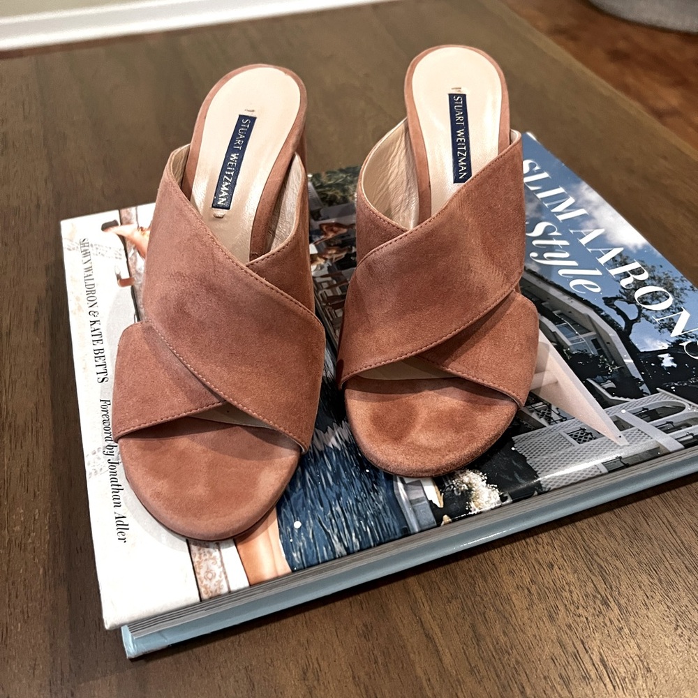 Stuart Weitzman Suede sandals 7.5